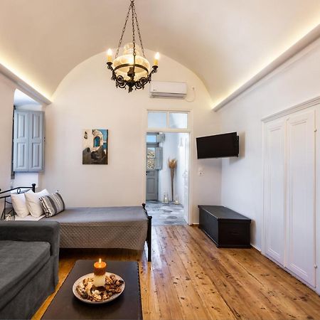 450 Years Castle House For 2-5 People/Jacuzzi Villa Emporio  Luaran gambar